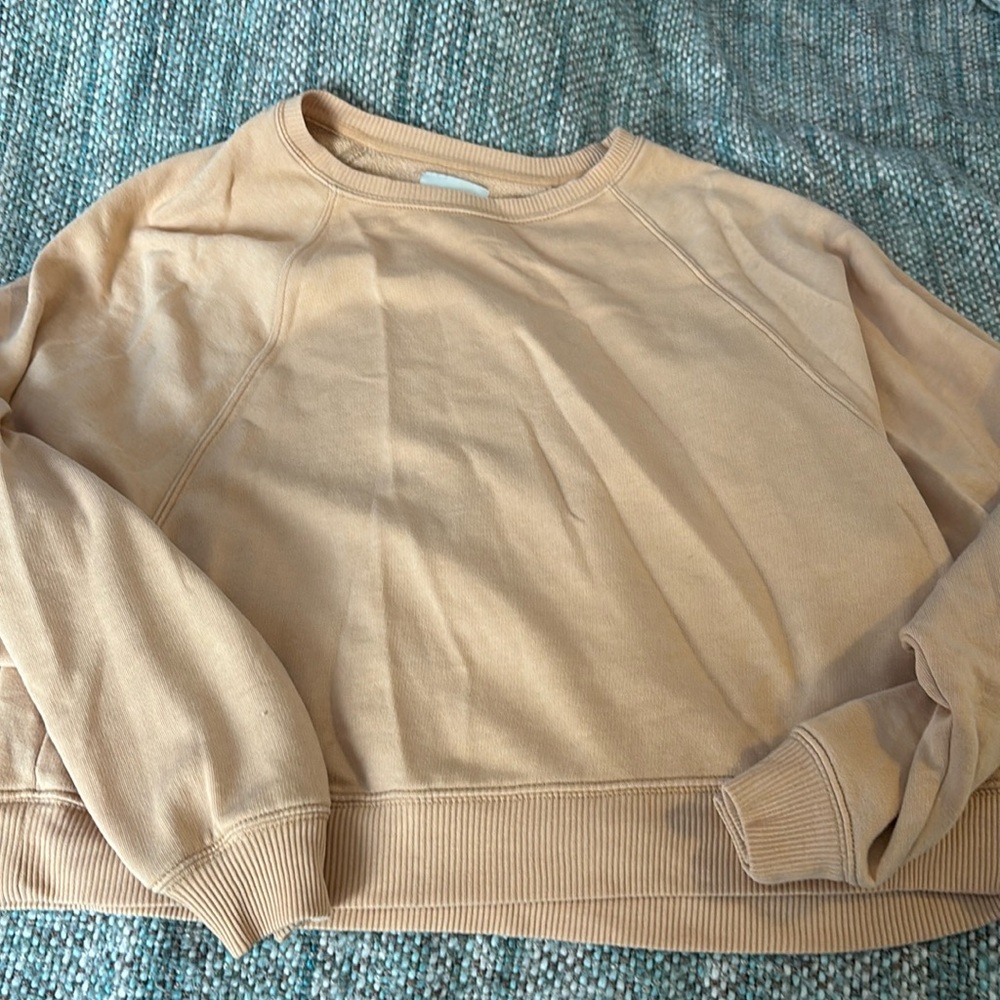 crewneck